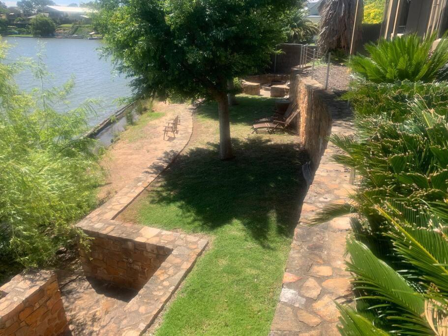 Apartment The Jetty Unit 15 *